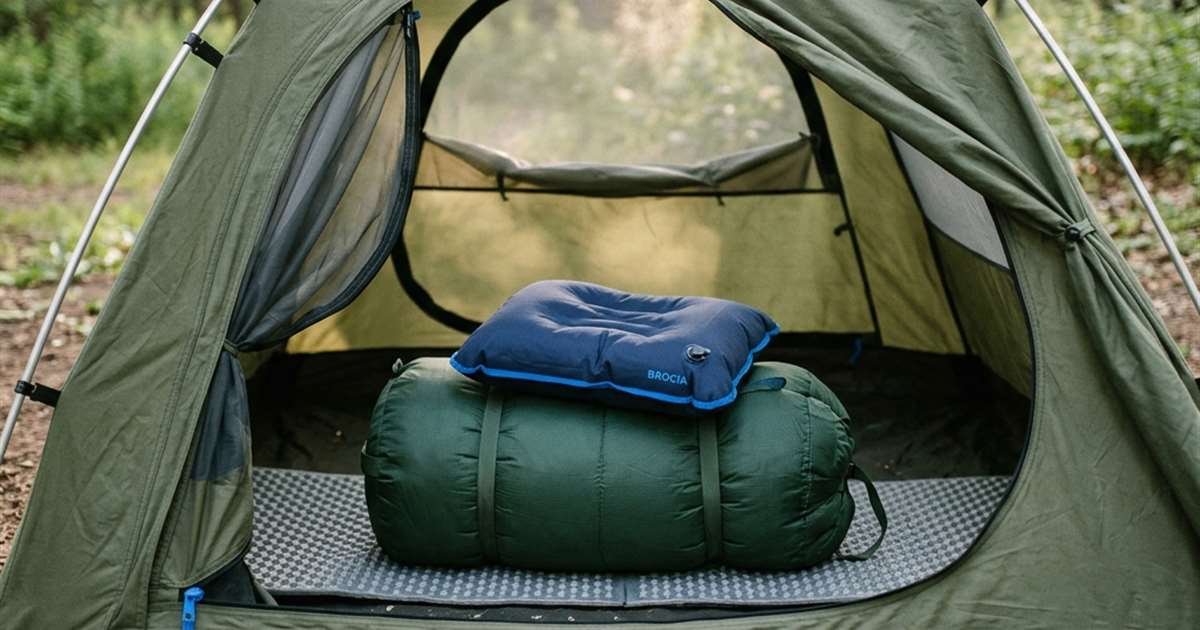 Pillow Reviews and Sleep Gear, Analyzed With Real Data 2 Best Camping Pillows: Why the Lightest One Often Sleeps the Worst