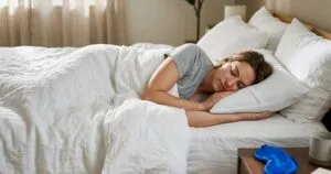 5 Best Cooling Pillows for Menopause Hot Flashes